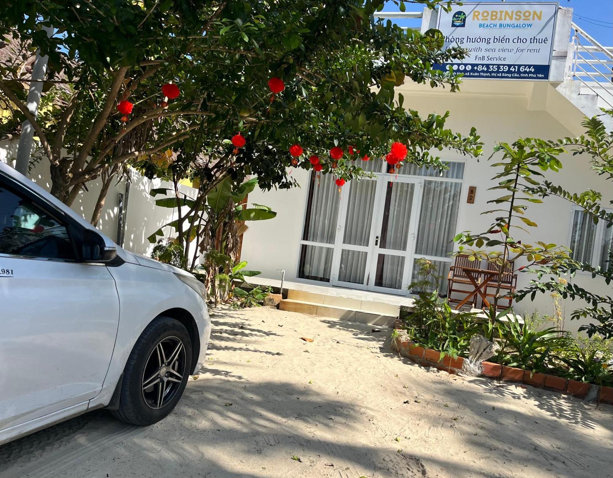 Robinson Beach Bungalow Vinh Hoa Екстер'єр фото