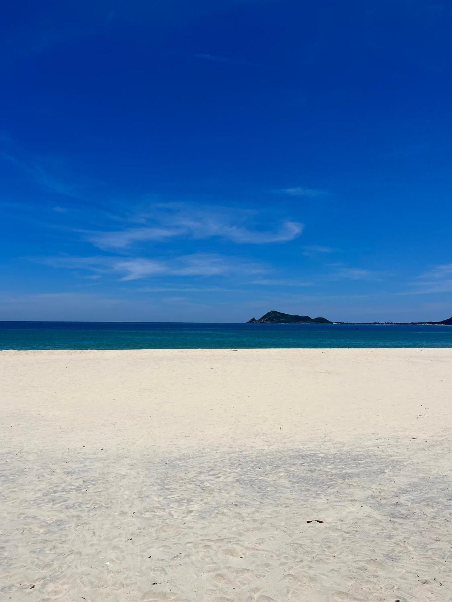 Robinson Beach Bungalow Vinh Hoa Екстер'єр фото
