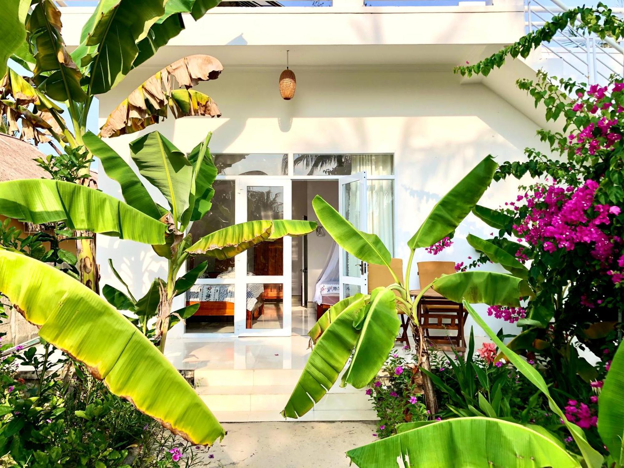 Robinson Beach Bungalow Vinh Hoa Екстер'єр фото