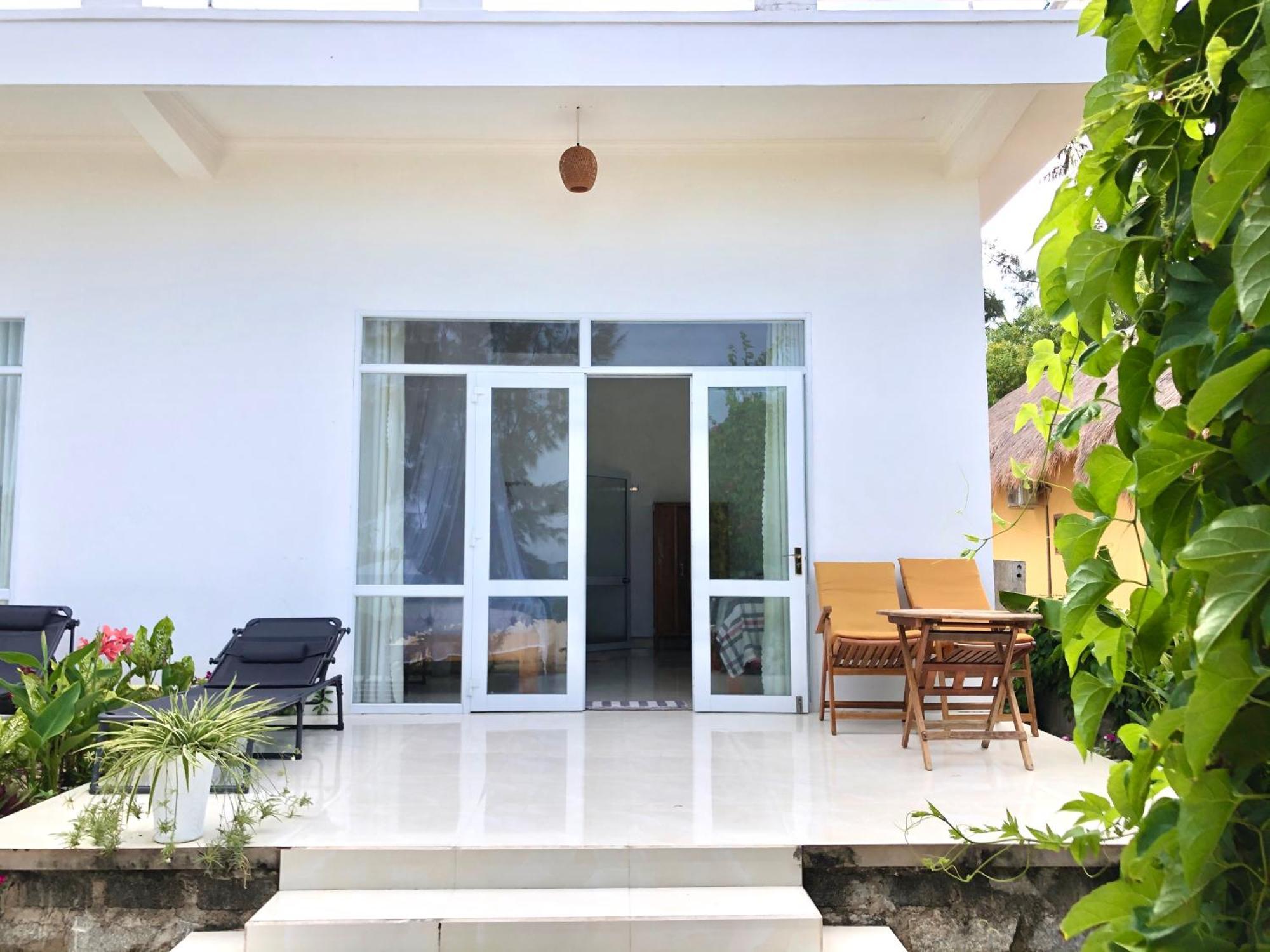Robinson Beach Bungalow Vinh Hoa Екстер'єр фото