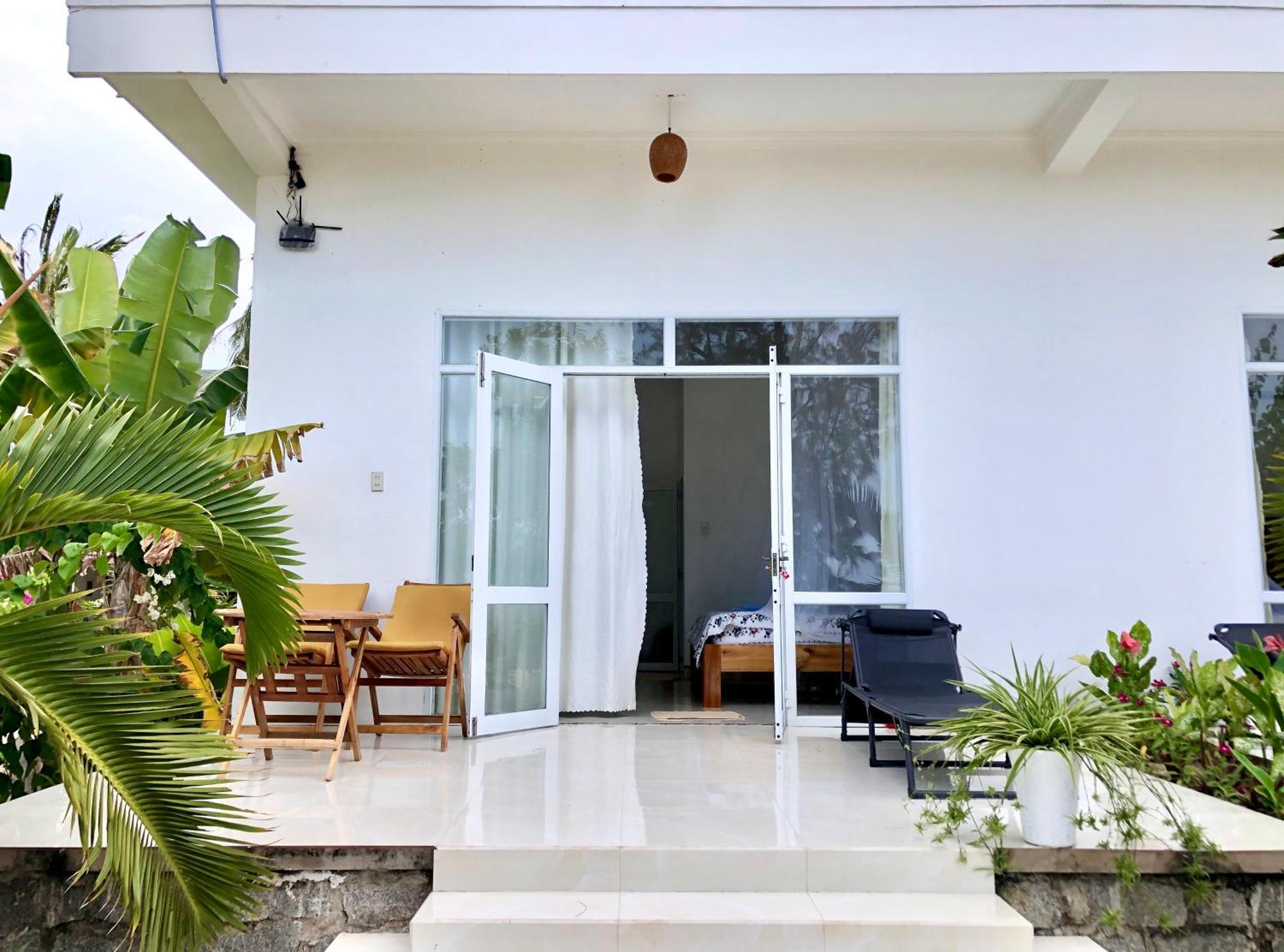 Robinson Beach Bungalow Vinh Hoa Екстер'єр фото